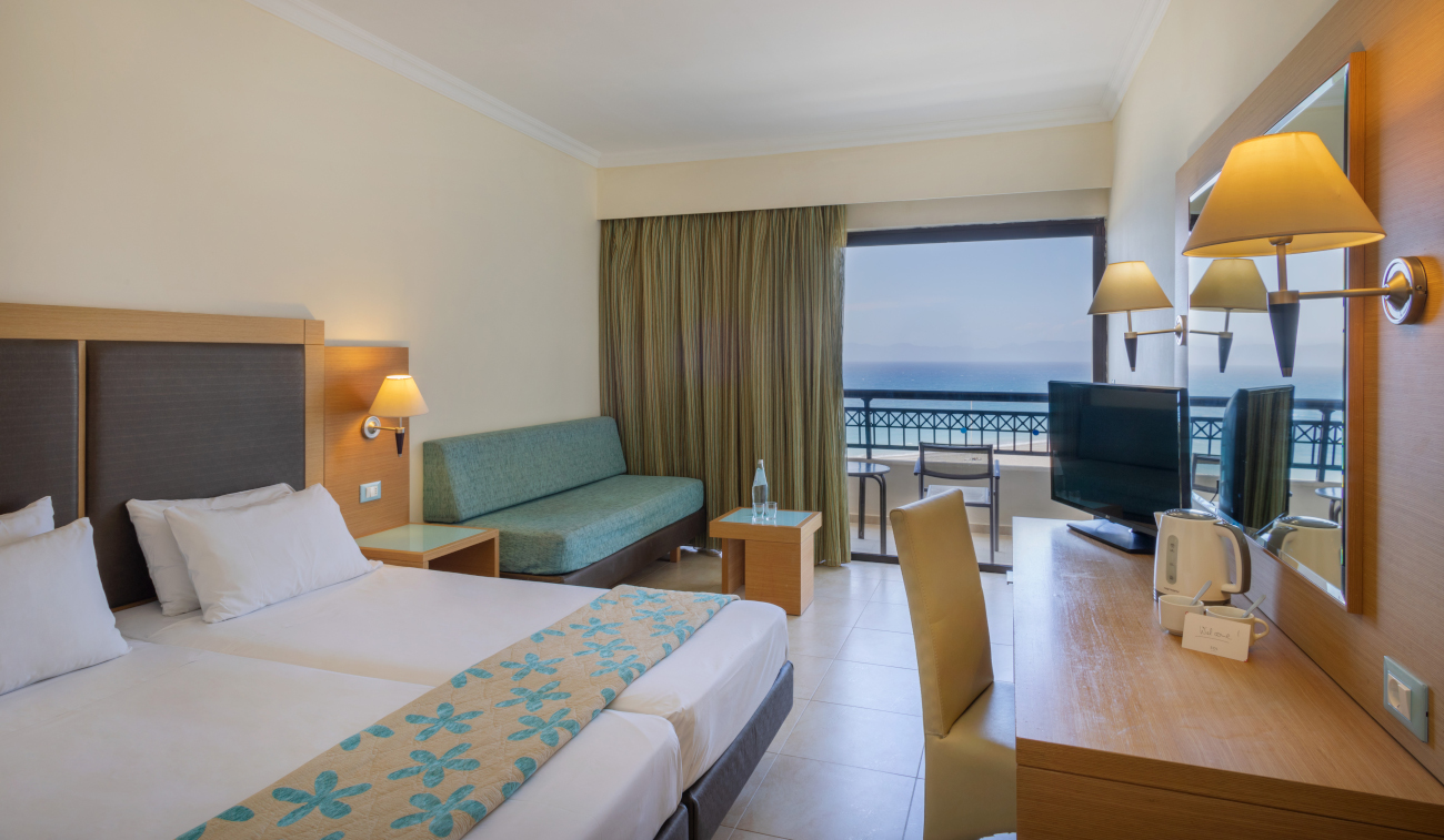 STANDARD DOUBLE SEA VIEW