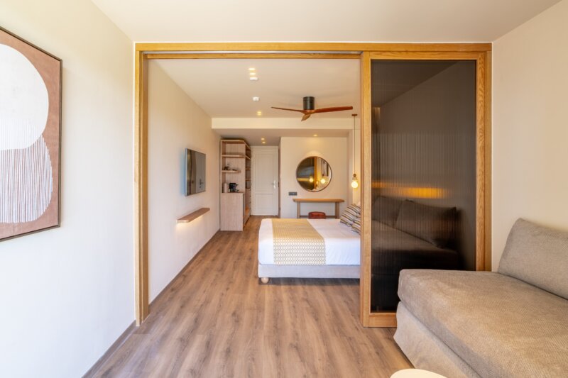 FAMILY ROOM SLIDING DOOR