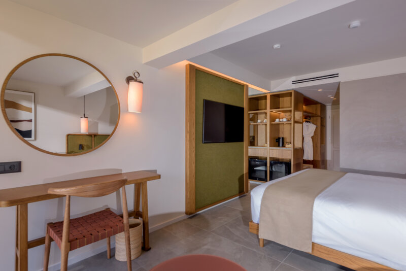 JUNIOR SUITE GARDEN VIEW