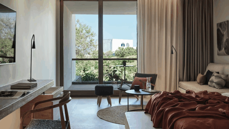 KING ROOM RESORT VIEW