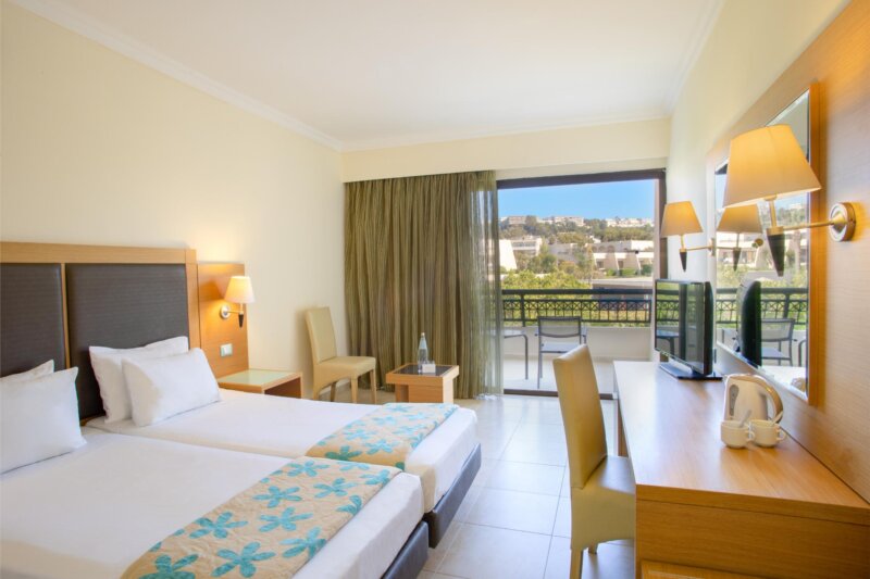 DOUBLE ROOM GARDEN VIEW