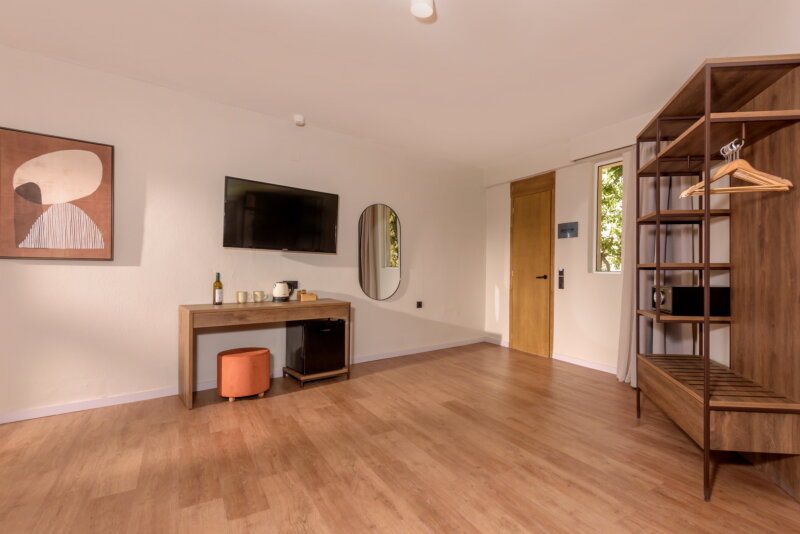 SUPERIOR FAMILY 2-BEDROOM PRIVATE POOL