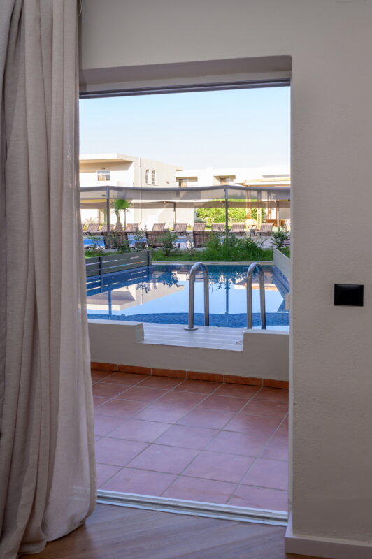 SUPERIOR FAMILY 2-BEDROOM PRIVATE POOL