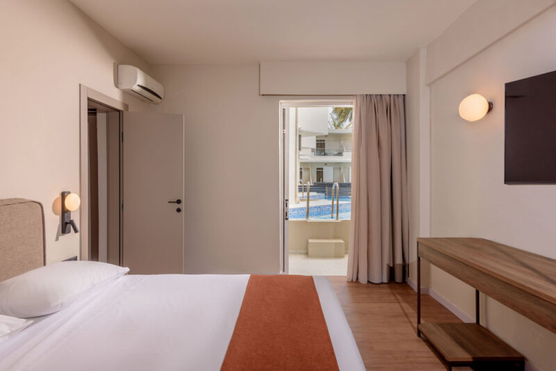 SUPERIOR FAMILY PRIVATE POOL