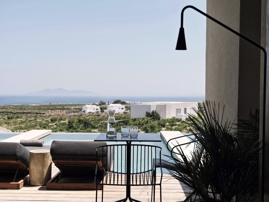 KING ROOM SEA VIEW WITH PRIVATE POOL