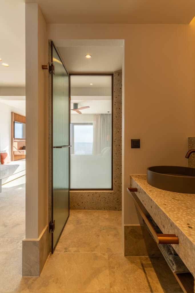 BEACH HOUSE SEA VIEW