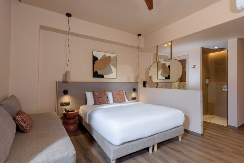 JUNIOR SUITE SIDE SEA VIEW 