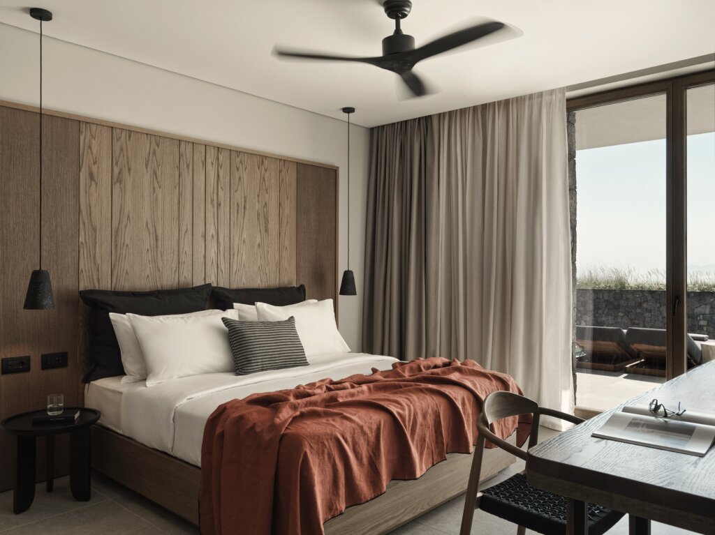 LAVA SUITE SEA VIEW WITH PRIVATE POOL