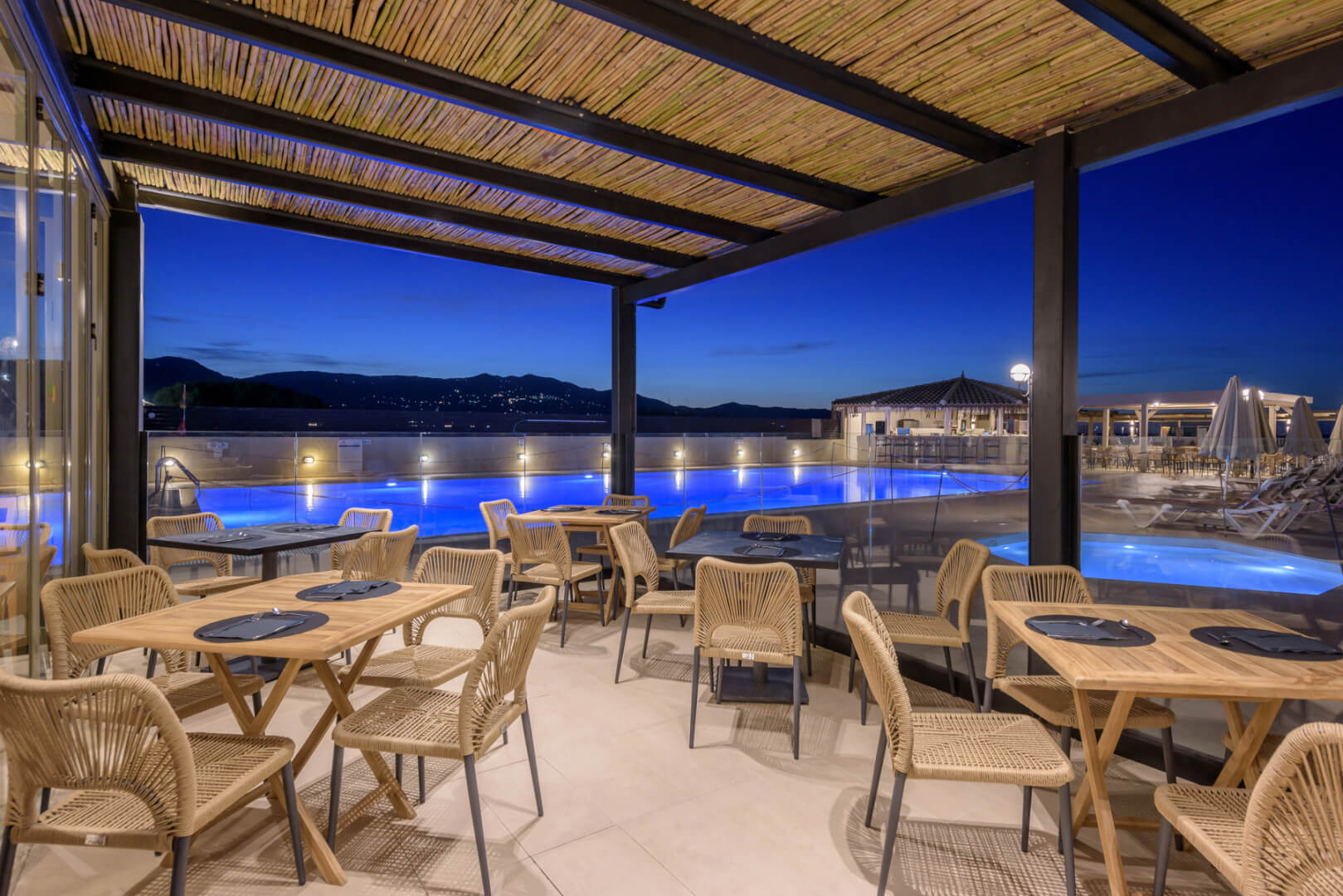 Neptuno Main Restaurant