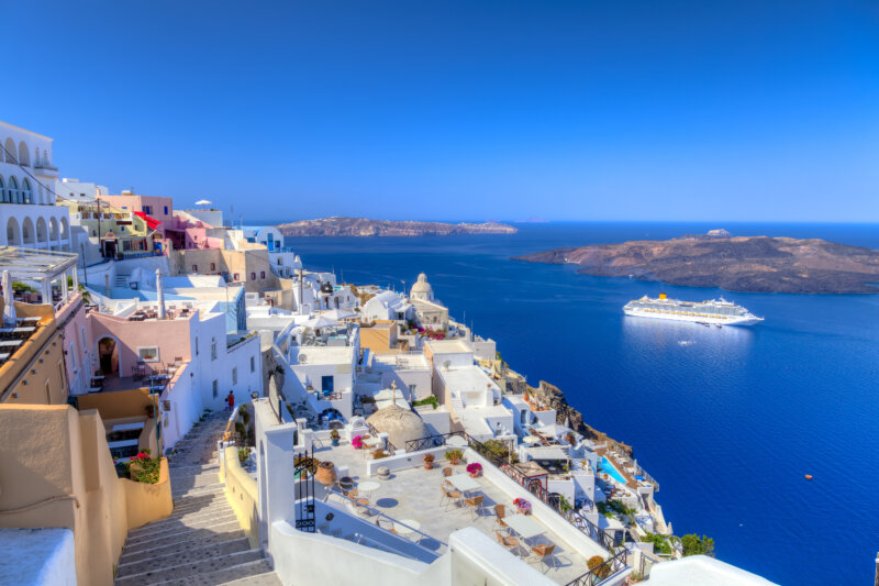 Discover Santorini