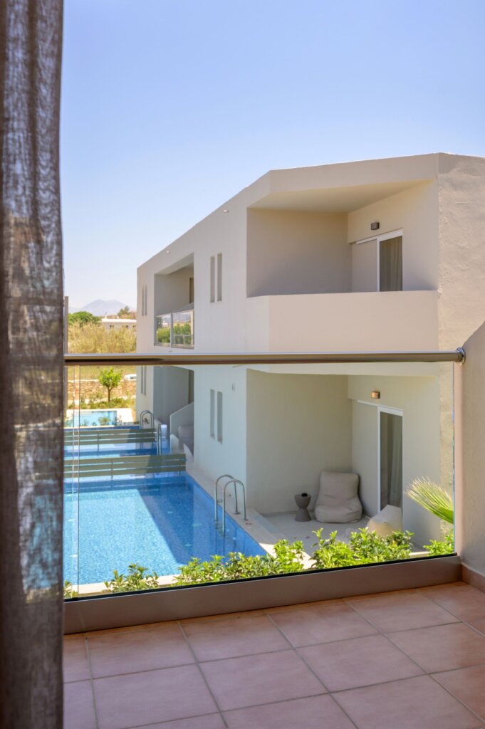 SUPERIOR FAMILY ROOM 2 BEDROOM