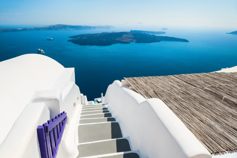 Discover Santorini