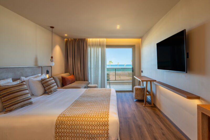 PREMIUM SEA VIEW