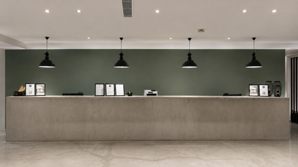 RECEPTION & LOBBY