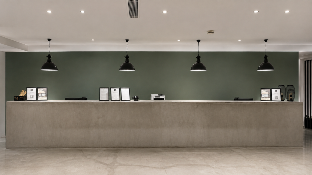 RECEPTION & LOBBY