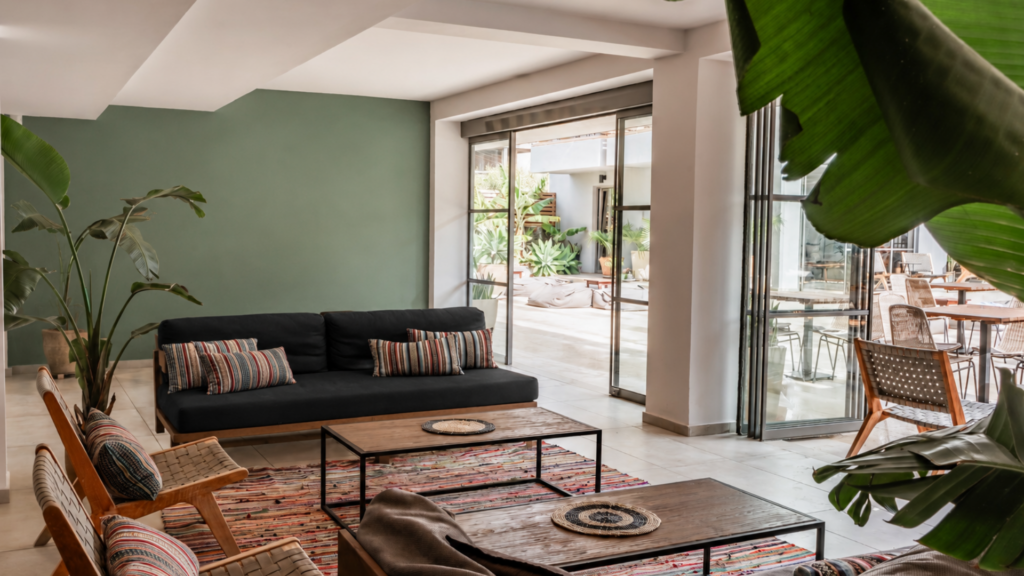 RECEPTION & LOBBY